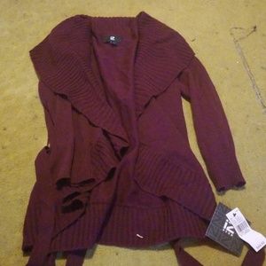 Maroon sweater